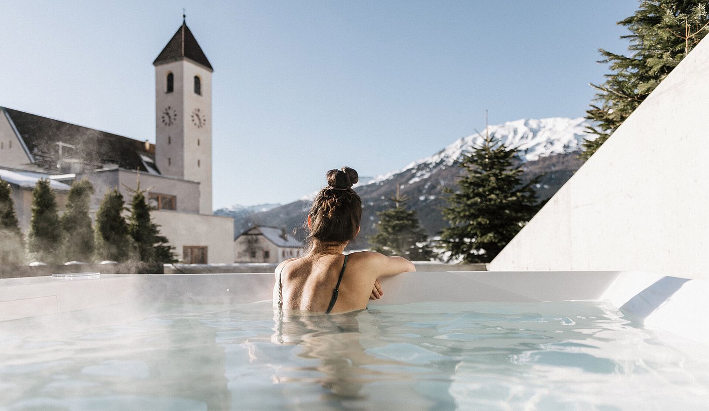 Holidays in Graun are a blend of mountains and lakes